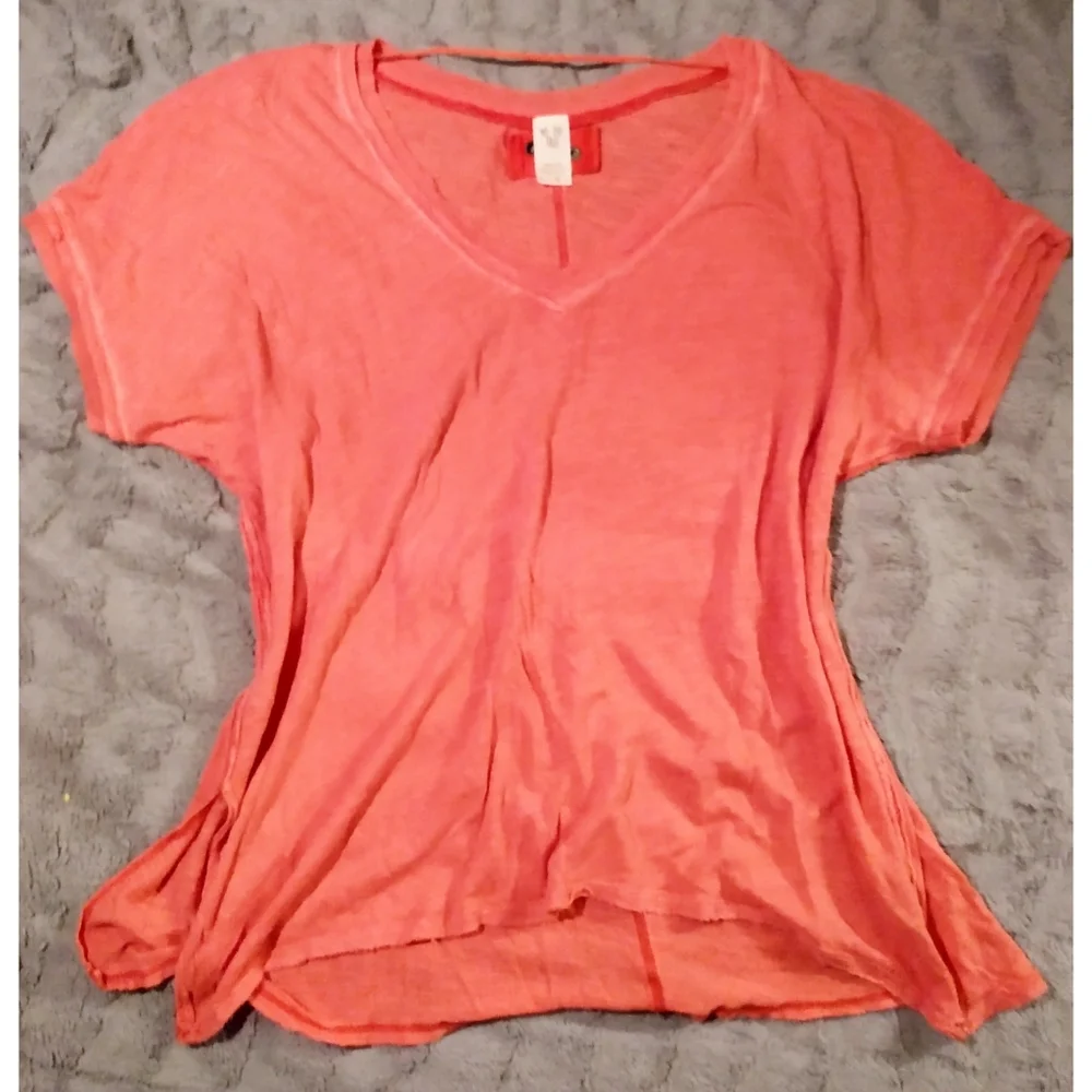 We the Free by FP  " Take Me" boyfriend v-neck burnout tee destructed melon Med. - Picture 5 of 15